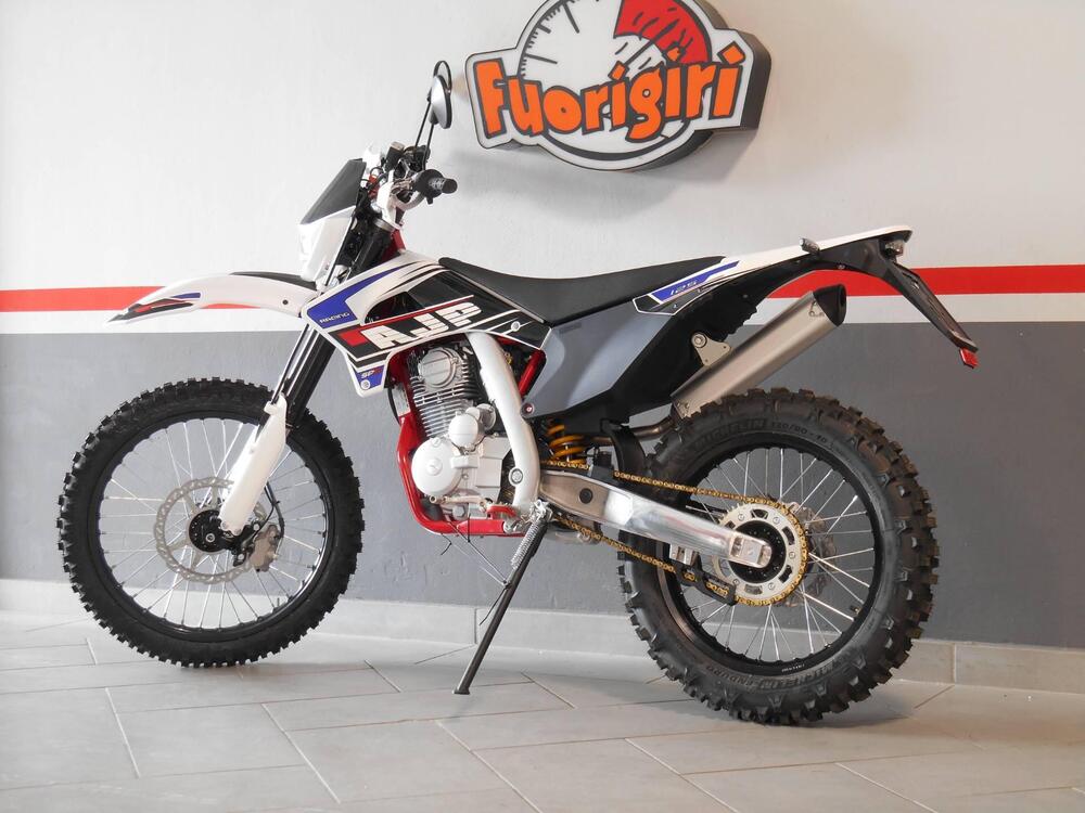 AJP SPR 125 Enduro (2023 - 25) (2)