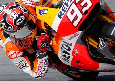 MotoGP, Marquez in pole a Sepang