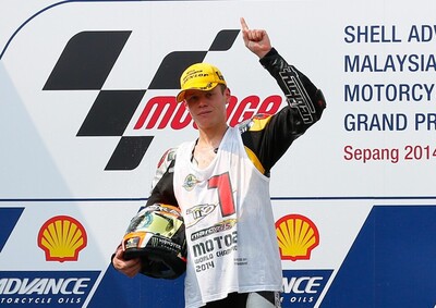 Vinales e Vazquez vincono Moto2 e Moto3 a Sepang. Rabat Campione 