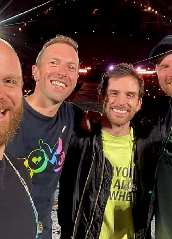 Che palle i napoletani che si lamentano anche per i Coldplay: &ldquo;I biglietti costano troppo&rdquo;