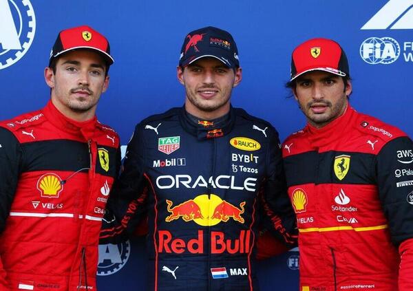 Carlos Sainz a testa altissima: &ldquo;Sono al livello di Charles Leclerc e Max Verstappen&rdquo;