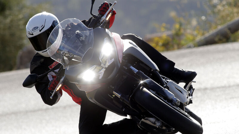 Partnership commerciale tra Honda Motor Europe Ltd Italia e Kabuto Helmets Europe