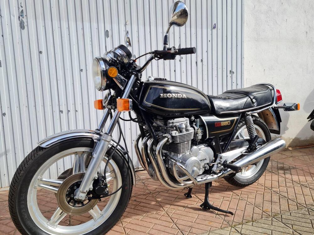 Honda CB 650 honda epoca cafè racer GMOTO cosenza (5)