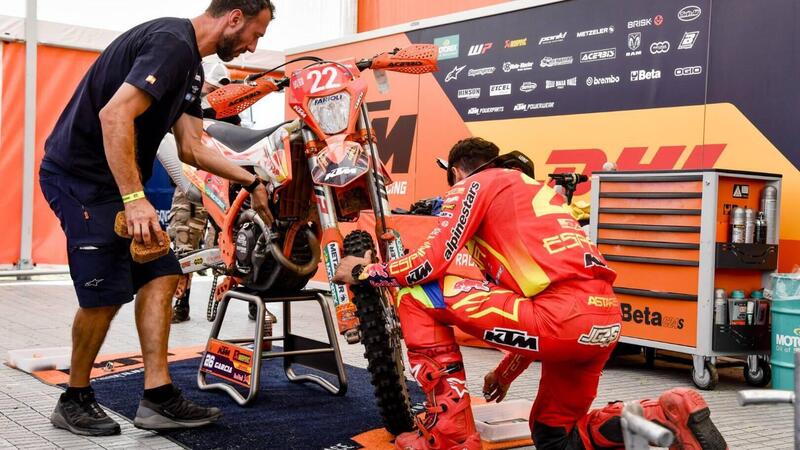 ISDE 22 Francia. D1. Garcia e Verona, &egrave; duello stellare, Spagna e Italia al comando