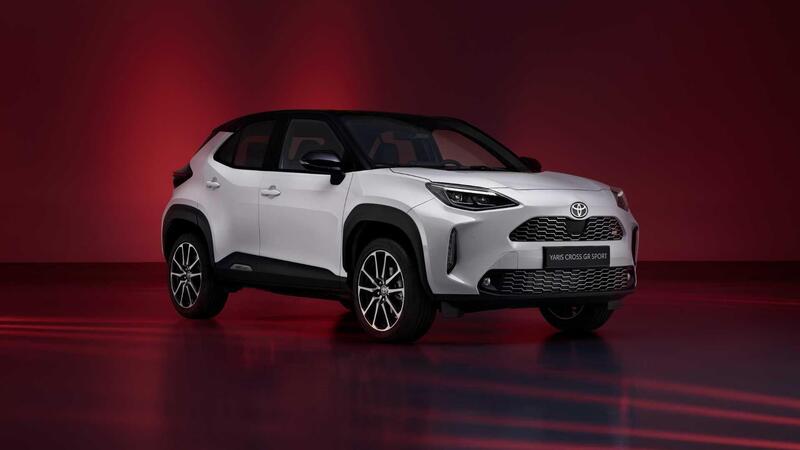 Toyota Yaris Cross: l&#039;allestimento GR Sport ibrido &egrave; pronto