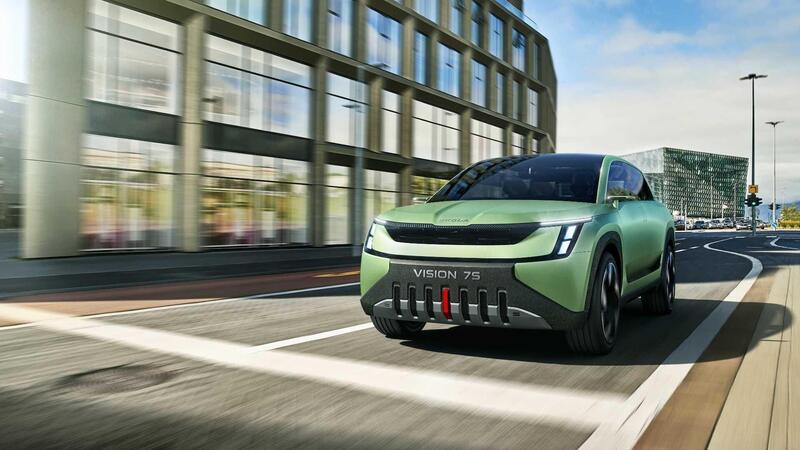 Skoda Vision 7S: nuovo stile del brand e autonomia oltre i 600 km