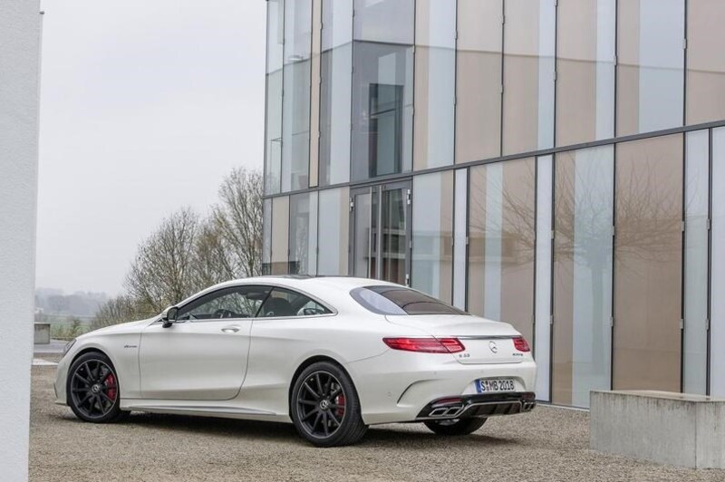 Mercedes-Benz S 63 AMG Coup&eacute;