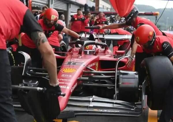 Parla lo stratega Ferrari sotto accusa: &ldquo;Il pit stop di Leclerc? Per essere veri corridori&hellip;&rdquo;