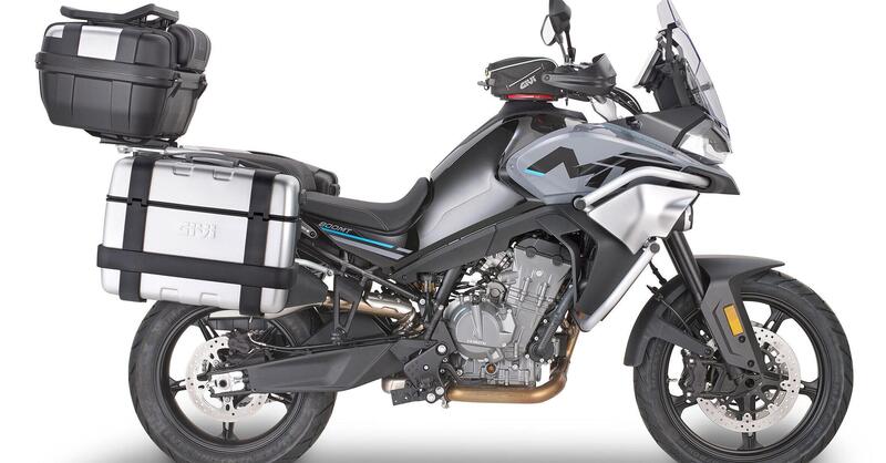 GIVI per la CFMoto 800 MT