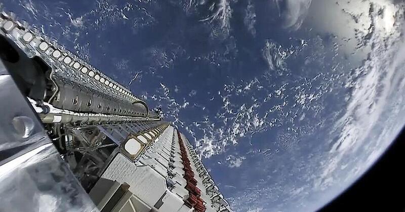 I satelliti di Elon Starlink saranno il &quot;4G&quot; dove non c&#039;&egrave; campo  
