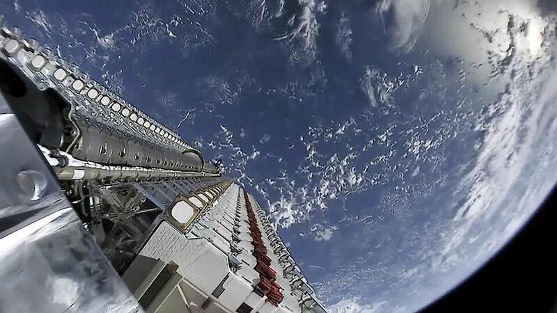 I satelliti di Elon Starlink saranno il &quot;4G&quot; dove non c&#039;&egrave; campo  