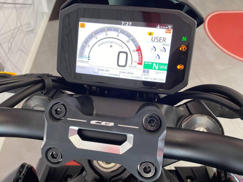 Honda CB 1000 R Black Edition (2021 - 25) (2)