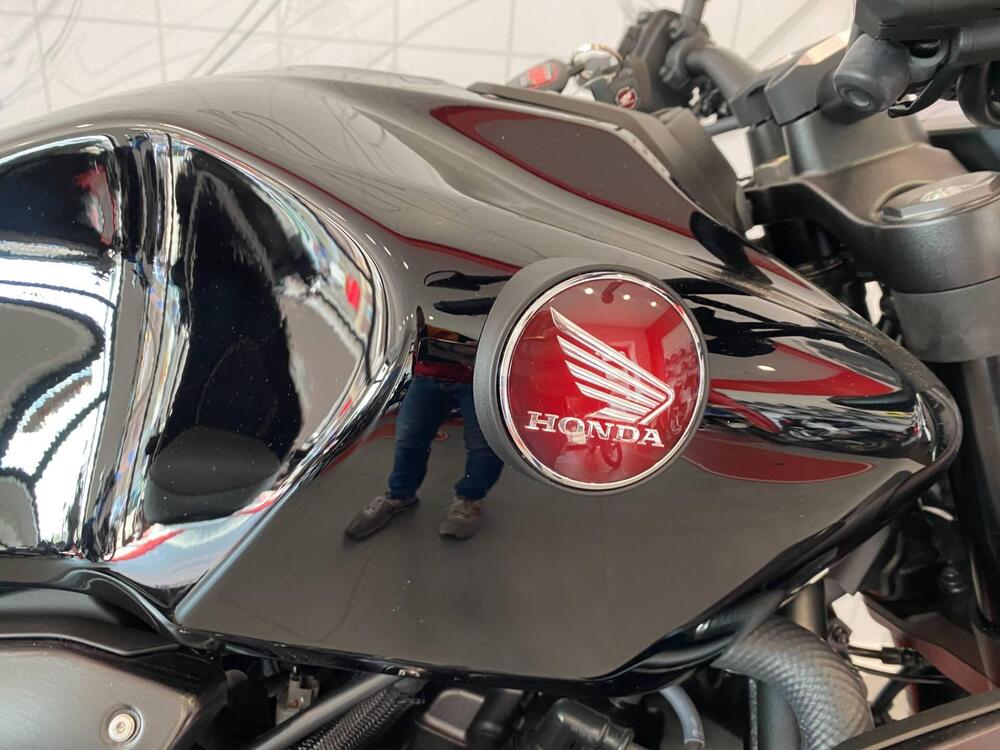 Honda CB 1000 R Black Edition (2021 - 25) (4)