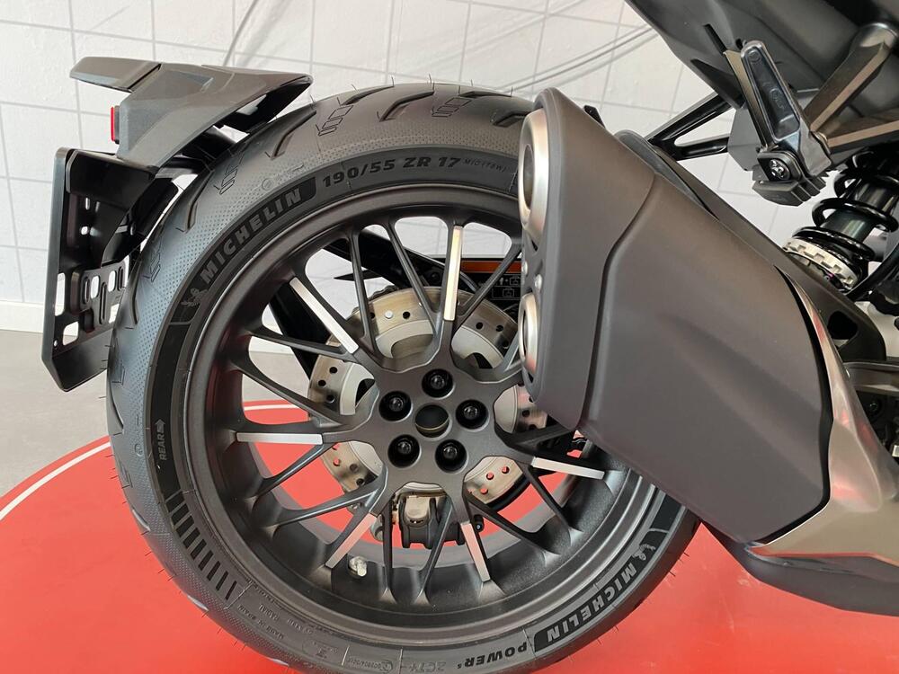 Honda CB 1000 R Black Edition (2021 - 25) (7)