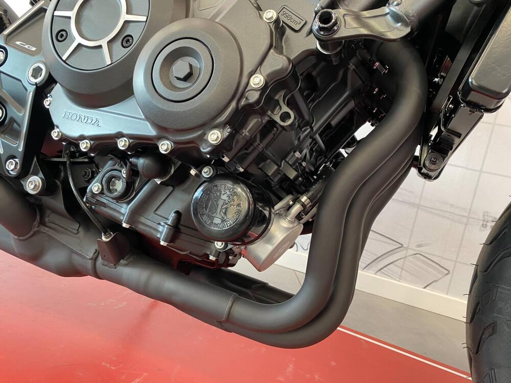 Honda CB 1000 R Black Edition (2021 - 25) (10)