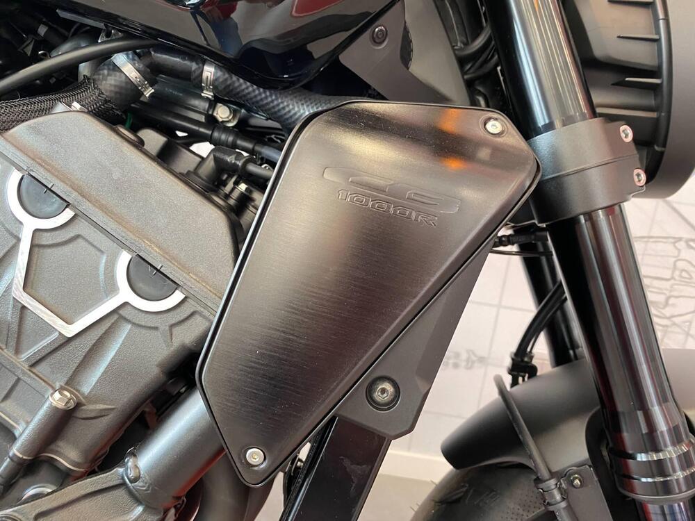 Honda CB 1000 R Black Edition (2021 - 25) (11)