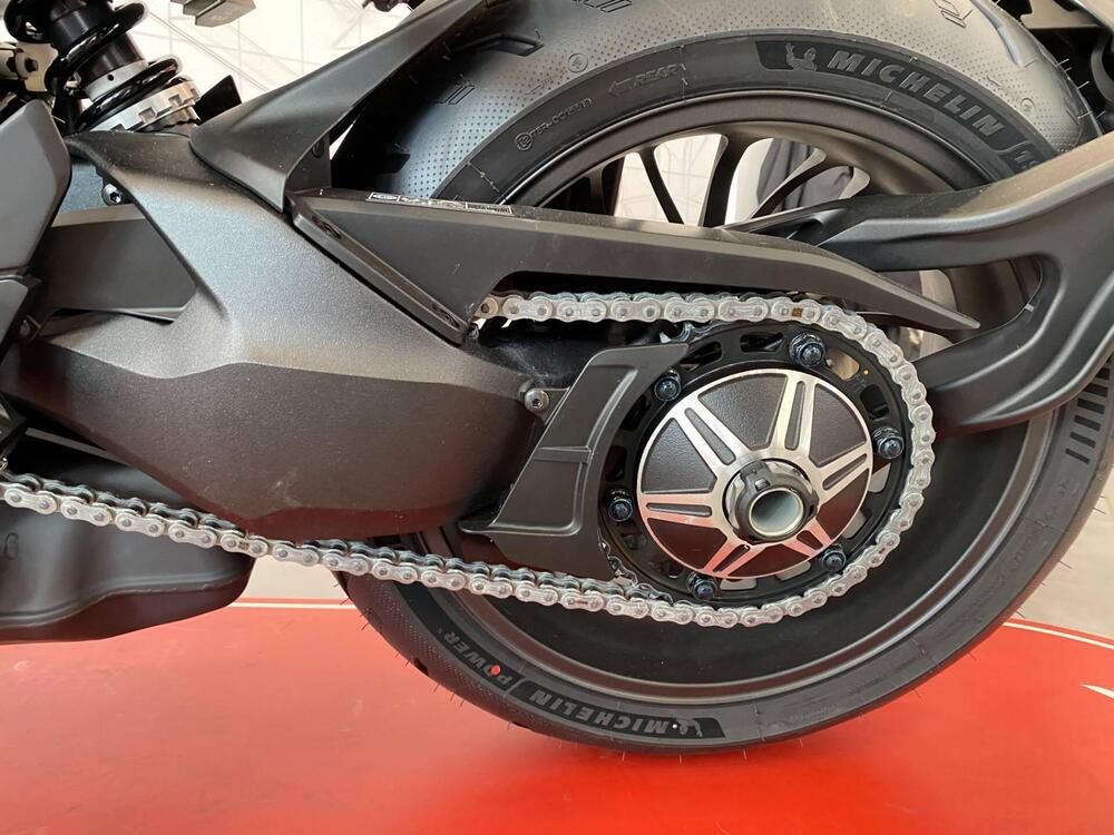 Honda CB 1000 R Black Edition (2021 - 25) (17)