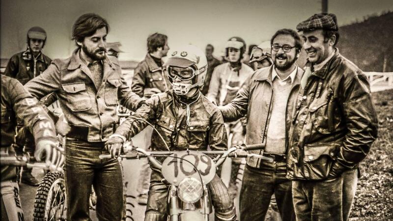 Vintage. 12 Ore Enduro a Coppie. Il mare agitato dei calendari