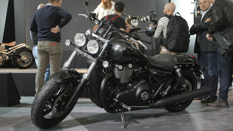 Triumph Thunderbird Night Storm 1107 m.y. 2015