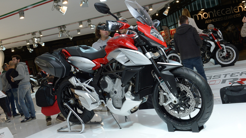 MV Agusta Stradale 800