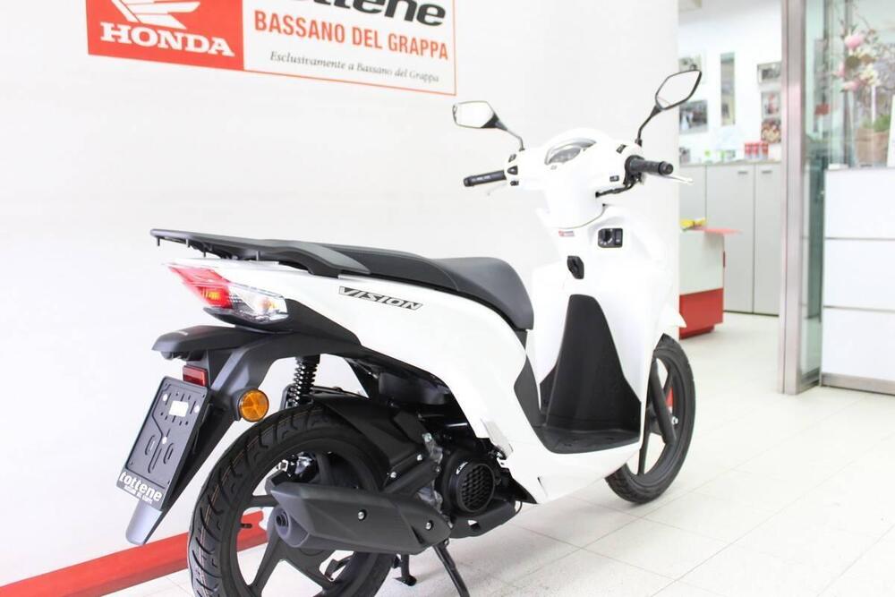 Honda Vision 110 (2021 - 24) (2)
