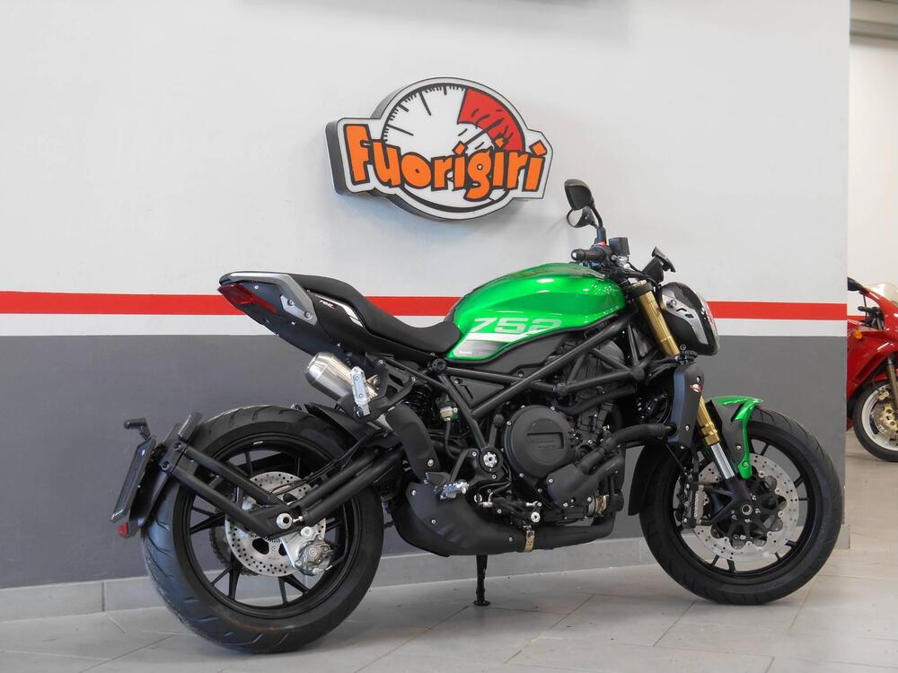 Benelli 752 S (2022 - 25) (2)