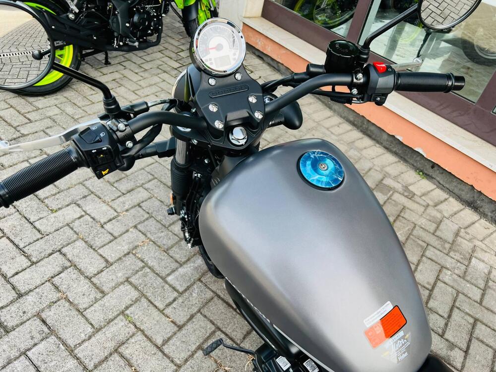 Motron Motorcycles Revolver 125 (2021 - 25) (4)