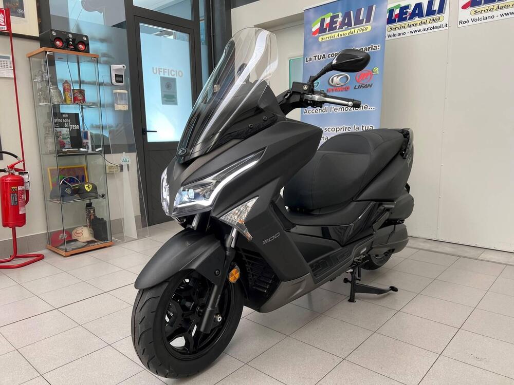 Kymco X-Town 300i (2021 - 24) (3)