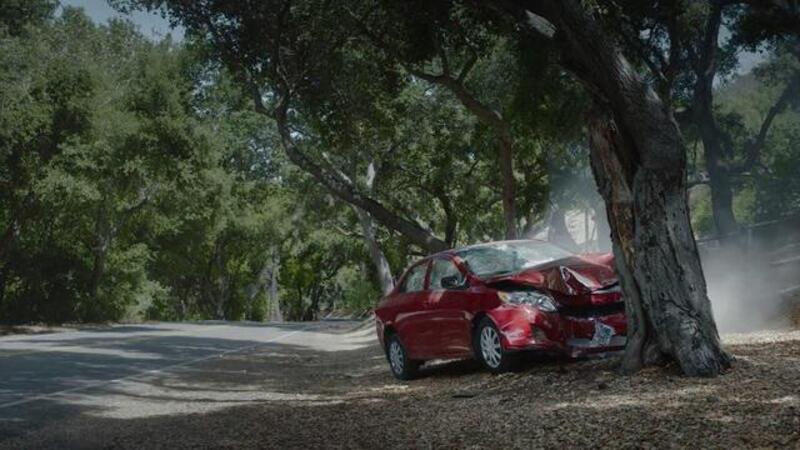 Filmato shock contro la velocit&agrave; eccessiva: l&#039;NHTSA combatte gli incidenti cos&igrave; [VIDEO]   