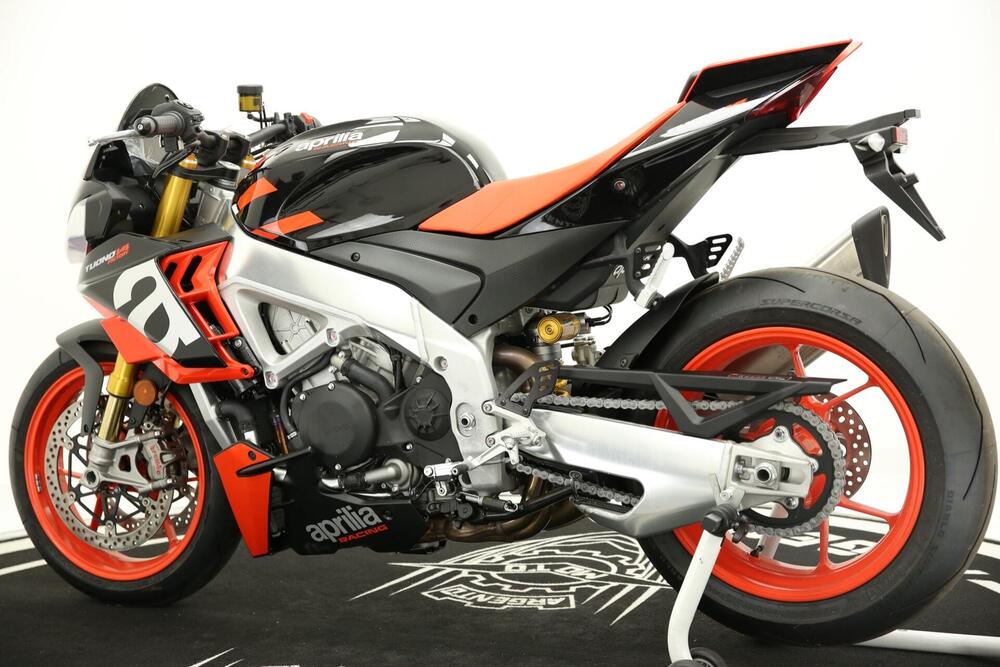 Aprilia Tuono V4 Factory (2021 - 24) (5)