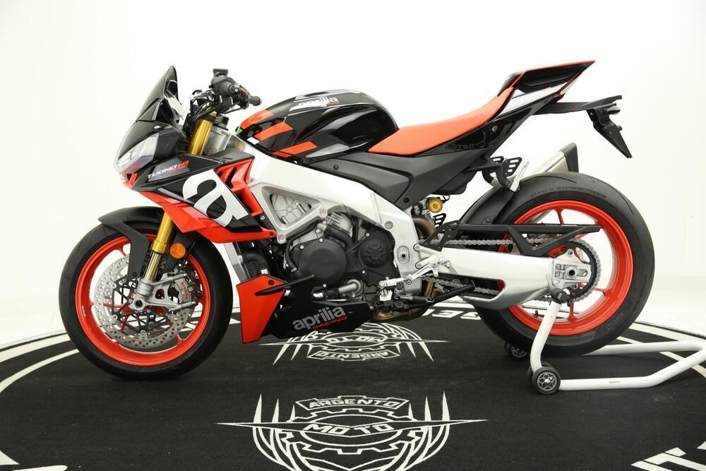 Aprilia Tuono V4 Factory (2021 - 24) (11)