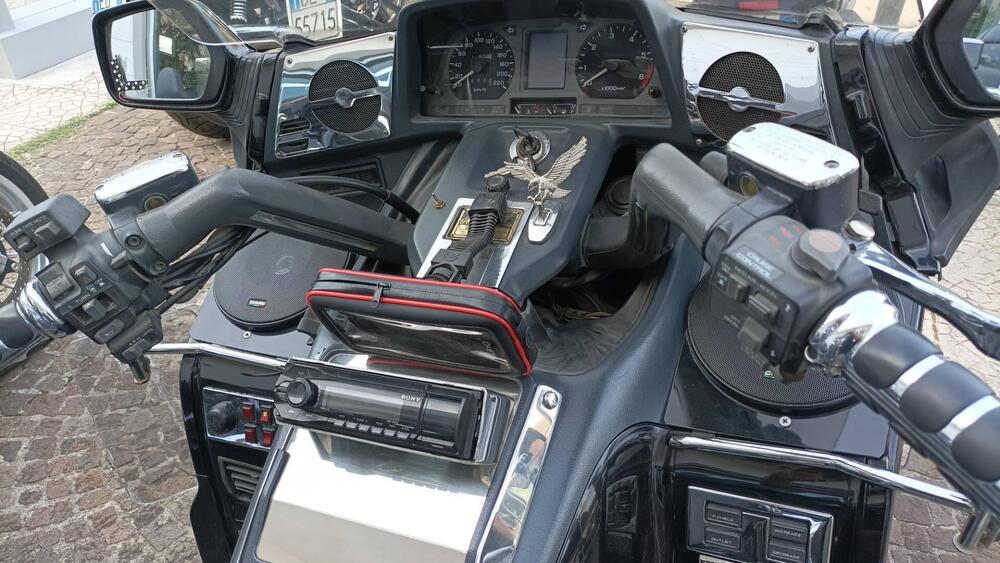 Honda GoldWing 1500  (3)