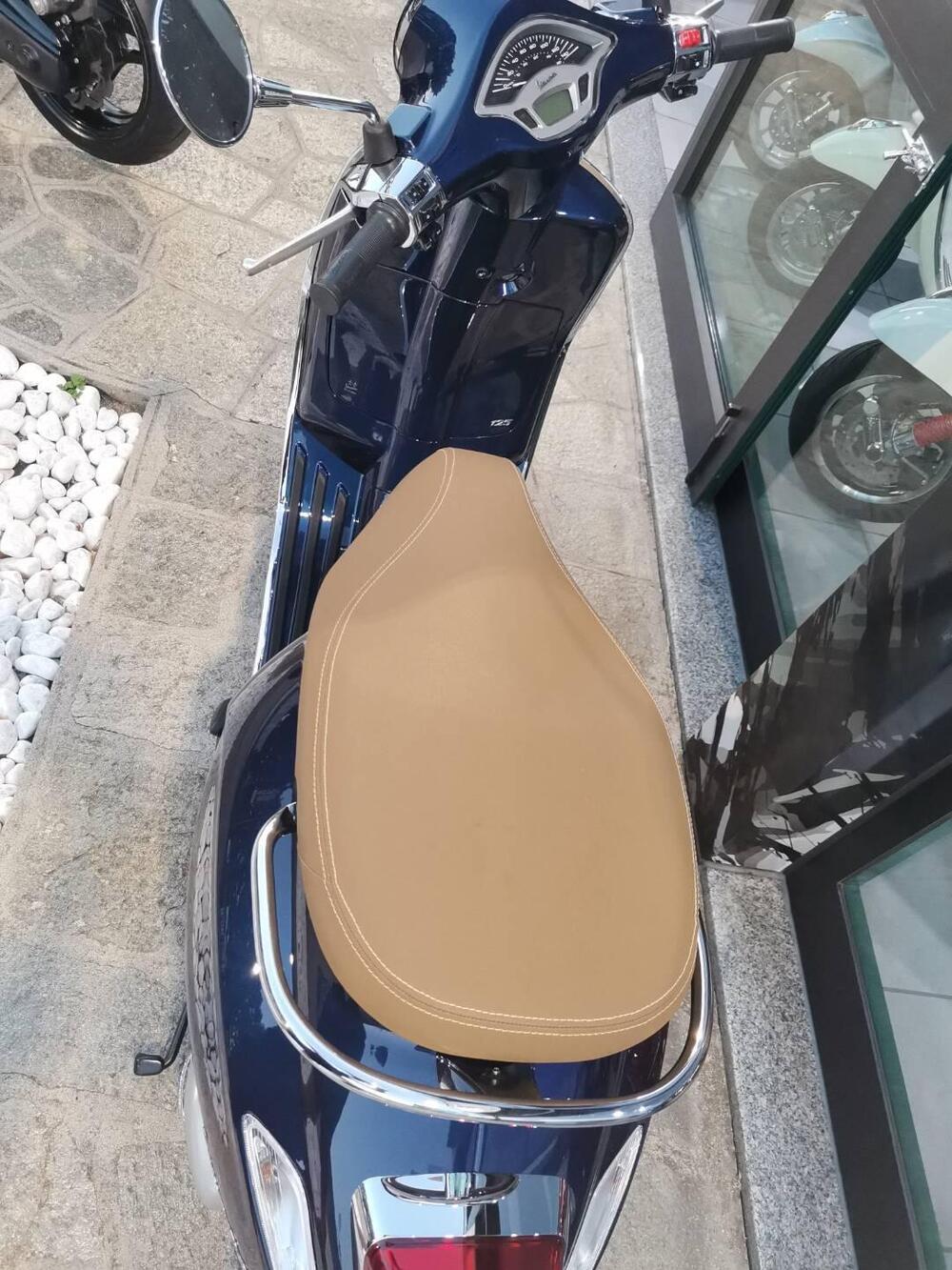 Vespa Primavera 125 (2024 - 25) (2)