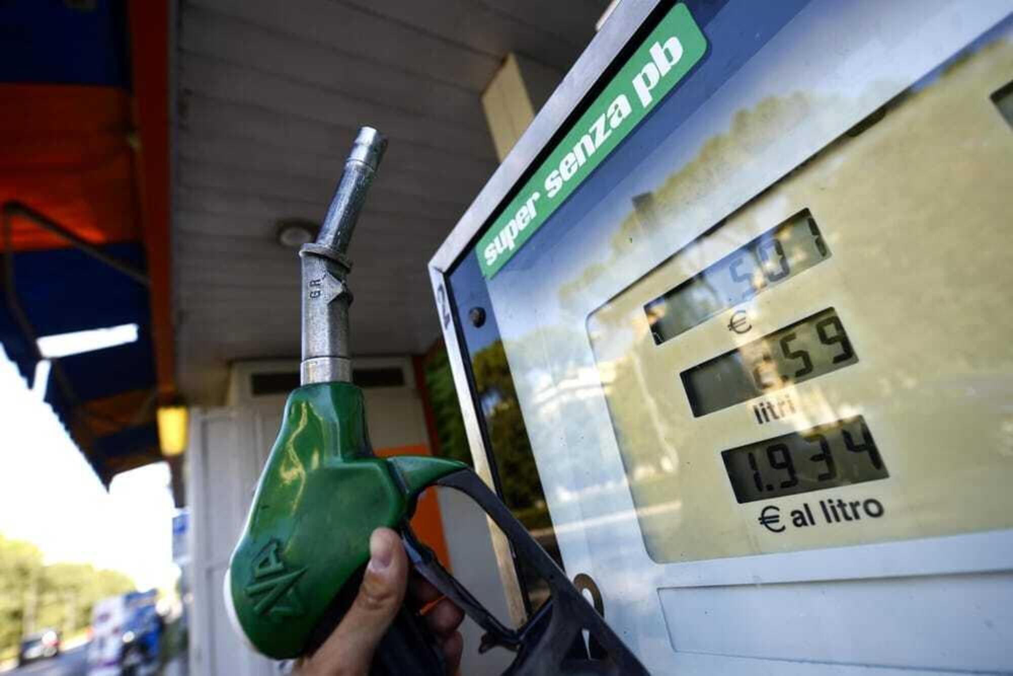 Costo della benzina in aumento