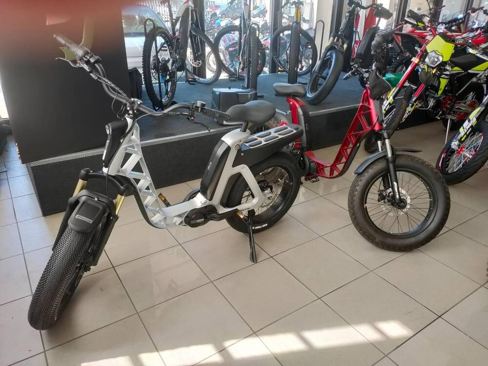 Fantic Motor Issimo 25 Urban (2022 - 25) (2)