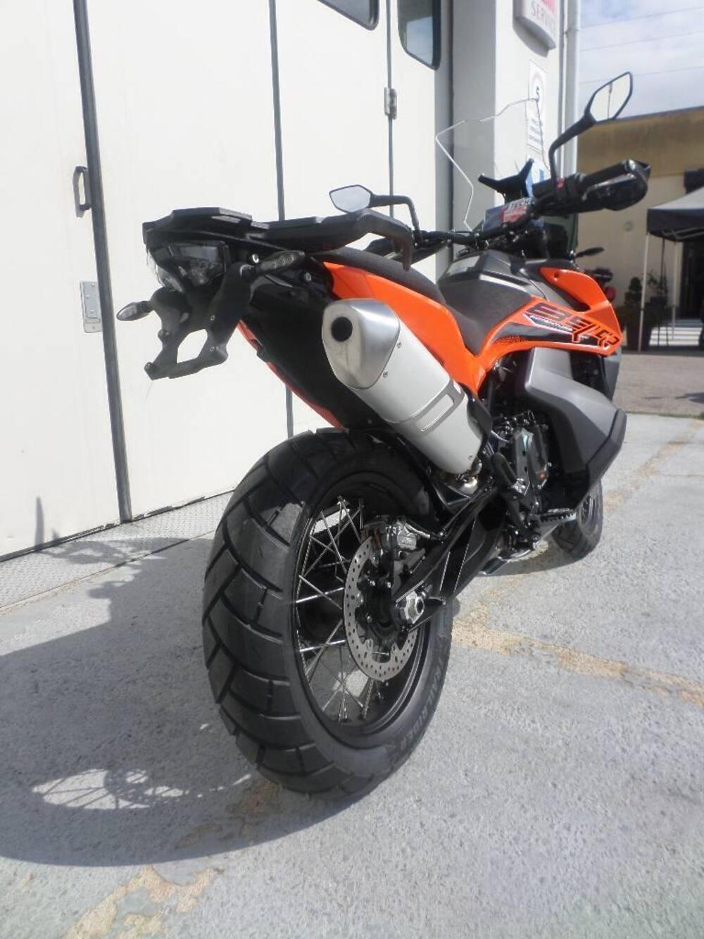 KTM 890 Adventure (2022) (3)