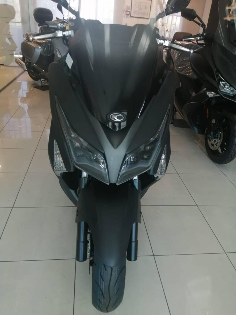 Kymco X-Town 300i (2021 - 24) (2)