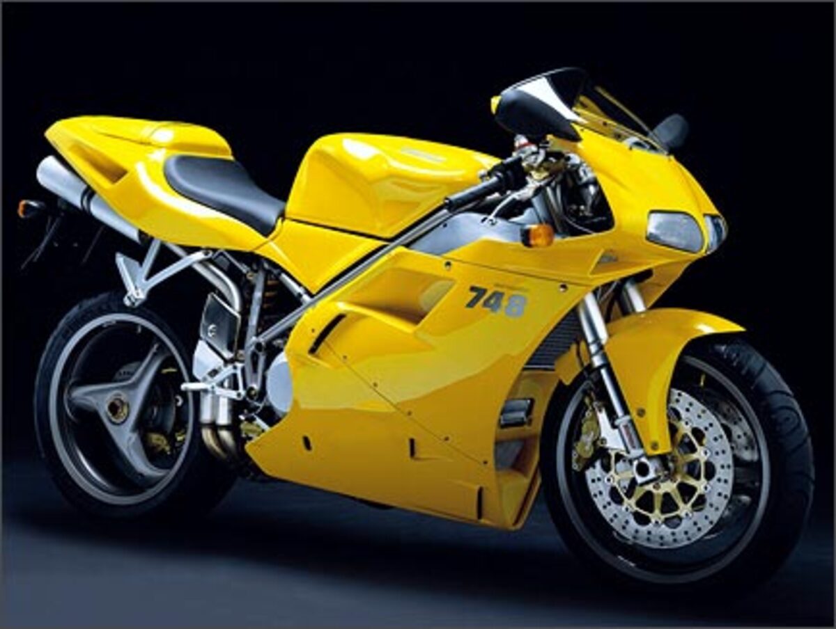 Ducati 748 Biposto (1995 - 97)
