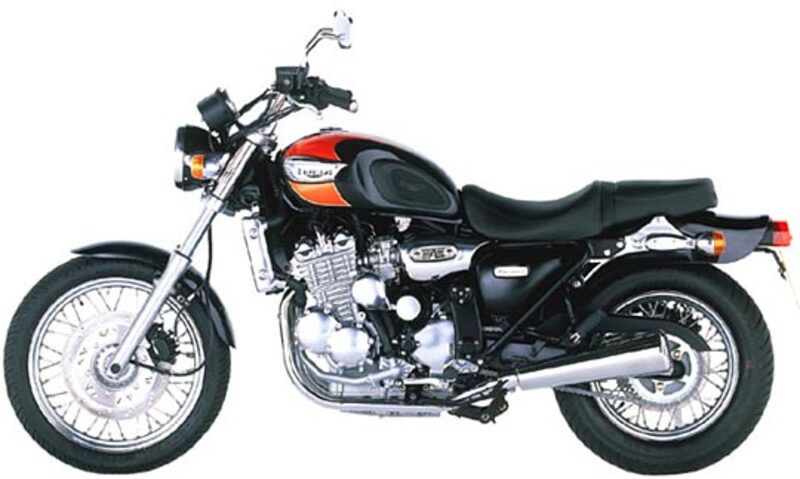 Triumph Adventurer 900 Adventurer 900