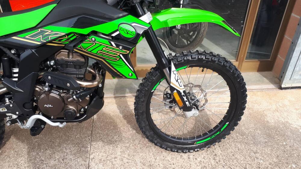 Kl KXE 125 Motard (2022 - 24) (11)