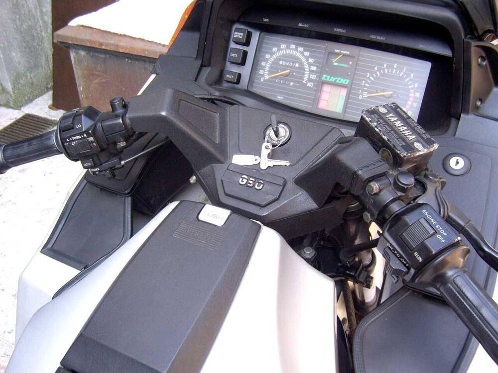 Yamaha XJ 650 TURBO (6)