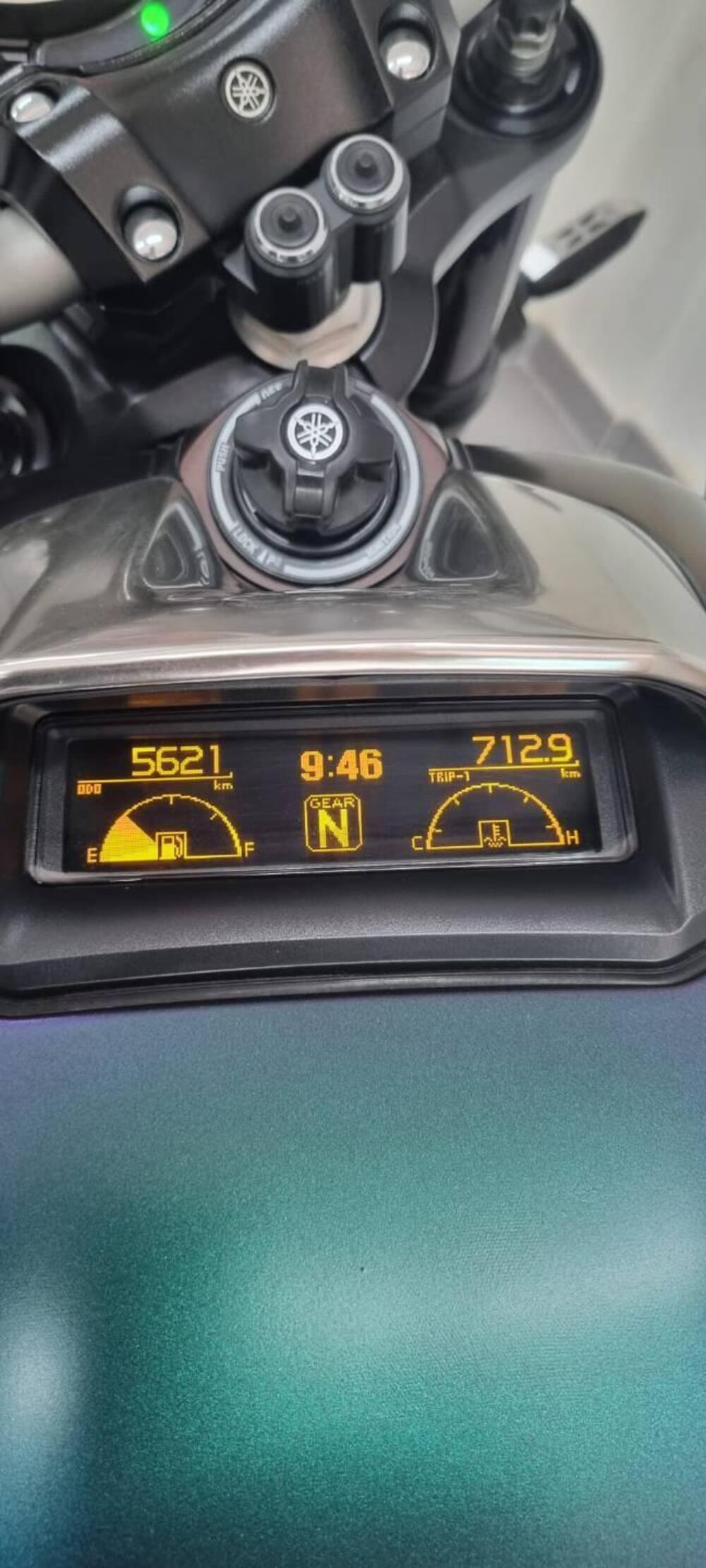 Yamaha VMAX (2008 - 17) (5)