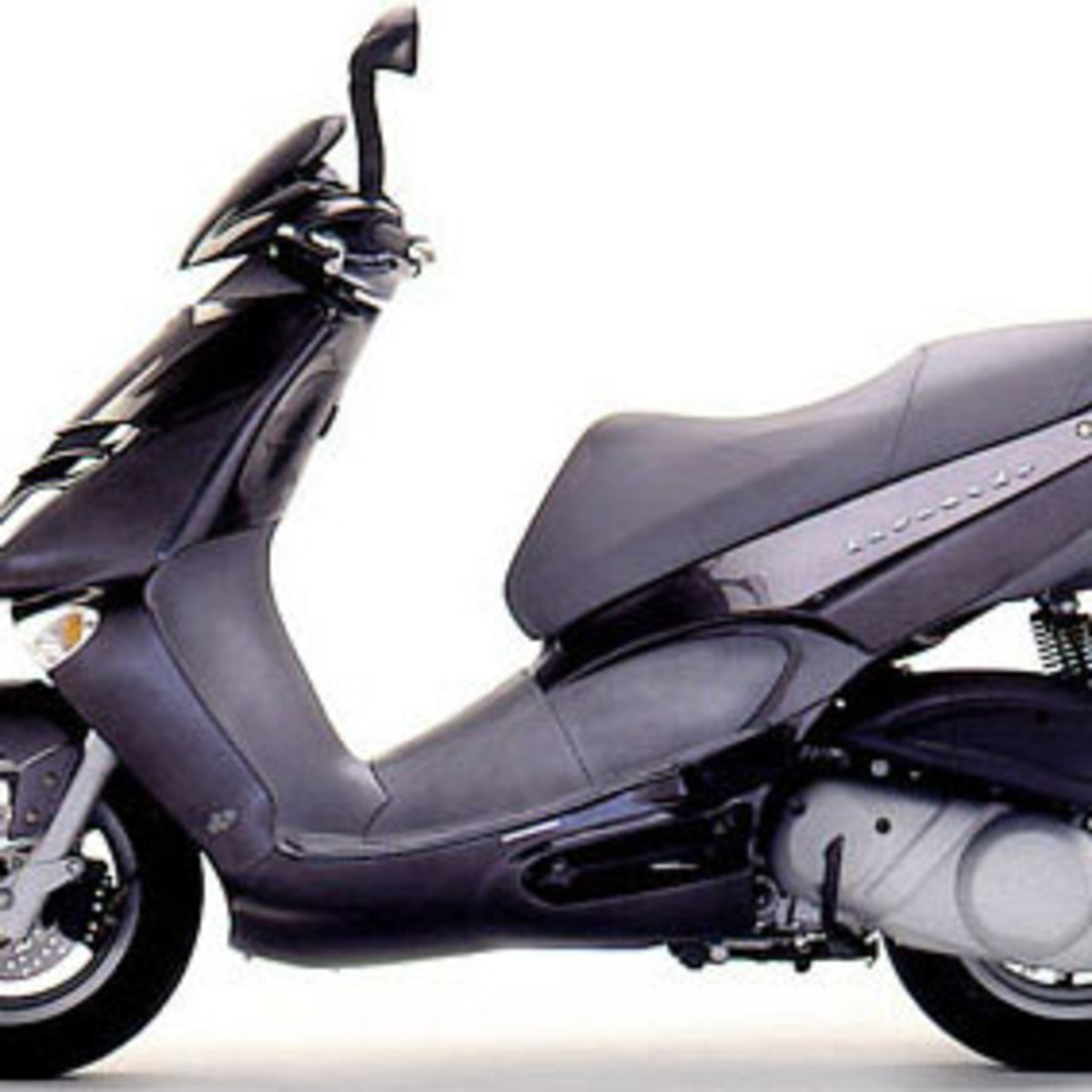 Aprilia Leonardo 250 (1999 -02)