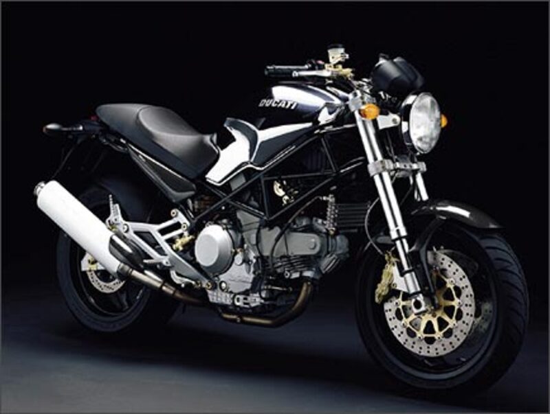 Ducati Monster 750 Monster 750 Dark (1999 - 02)