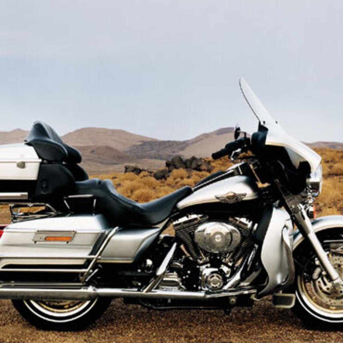 Harley-Davidson 1450 Electra Glide Ultra Classic (1999 - 02) - FLHTCUI