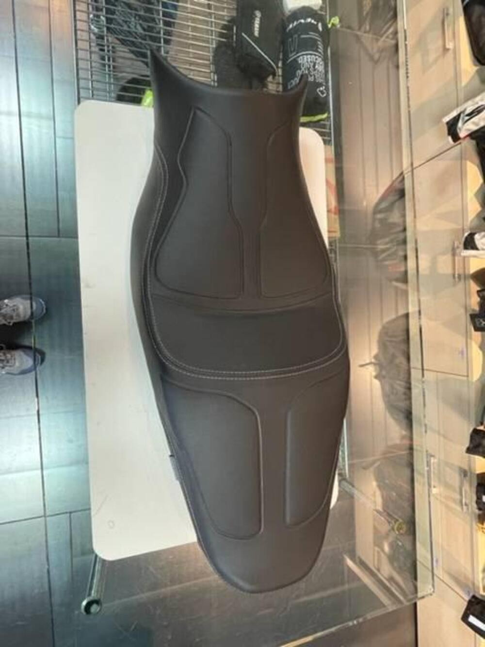 Sella Confort Yamaha MT07 Tracer 2016 - 2019 BC6F4