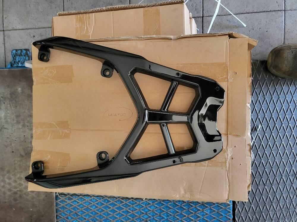 staffa portapacchi posteriore portapacchi BRERA 30 100 % (2)