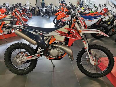 KTM 250 EXC TPI Six Days (2023) nuova