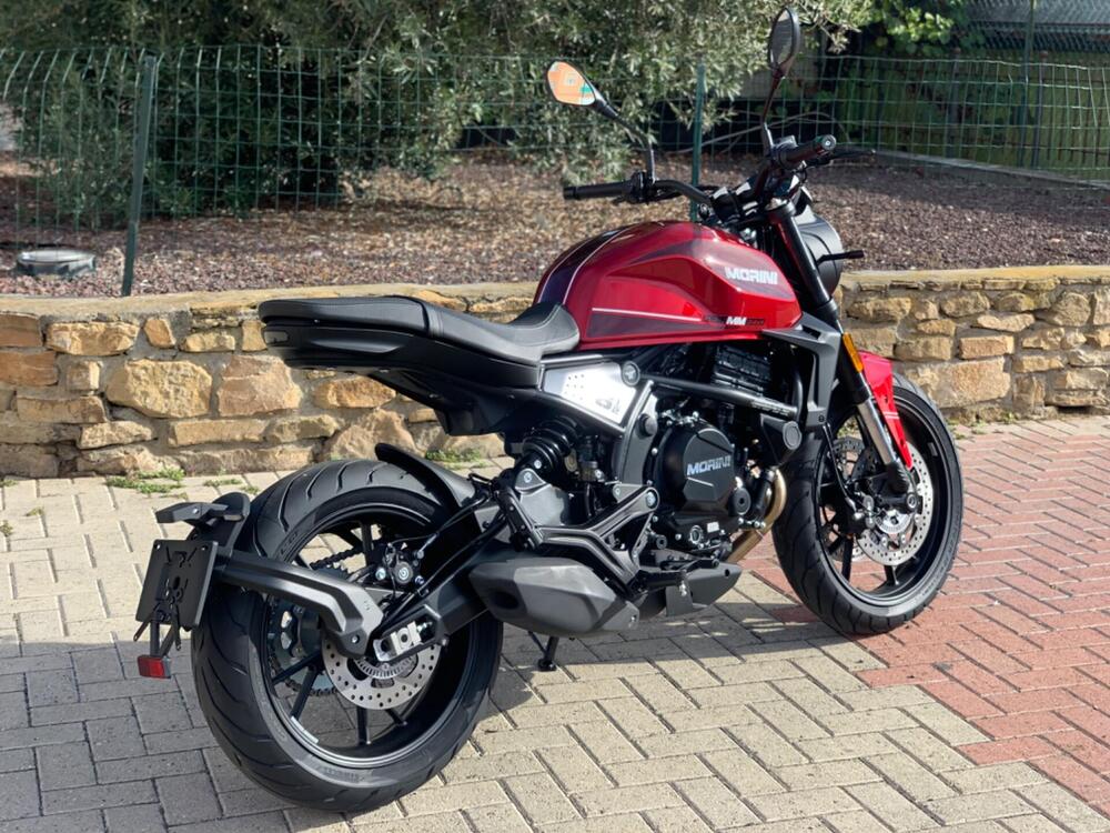 Moto Morini SEIEMMEZZO STR (2022 - 25) (2)