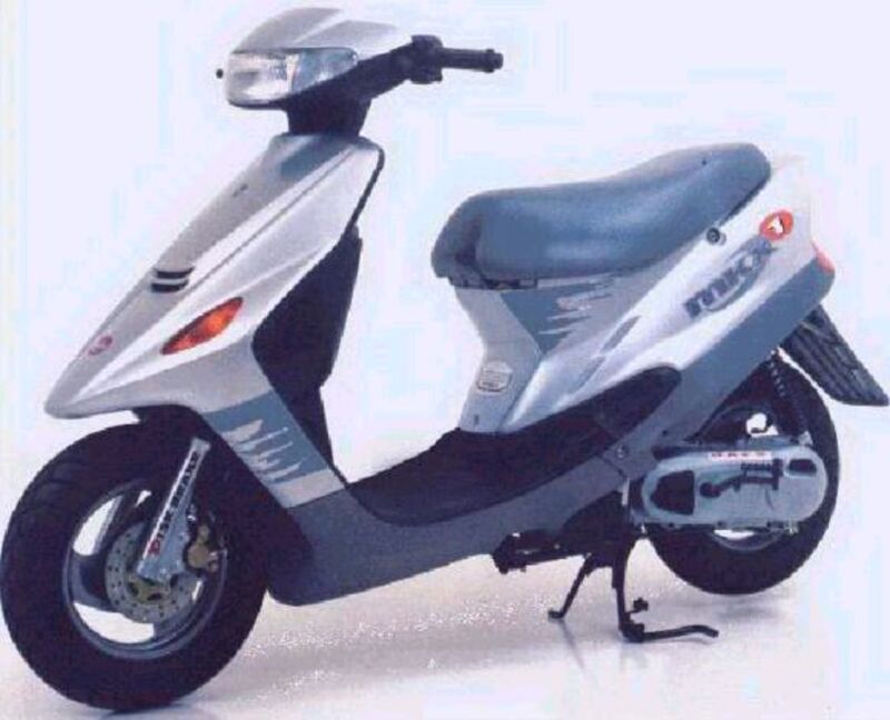 Mondial MKX1 50, prezzo e scheda tecnica